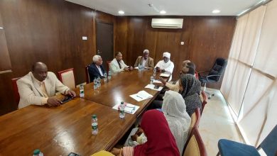 وزير المالية الاتحادي بتسلم الحساب الختامي لنهر النيل ويشيد بمبادرات ومجهودات الولاية ويدعو بقية الولايات بان تحذو حذو نهر النيل 5 المسار نيوز وزير المالية الاتحادي بتسلم الحساب الختامي لنهر النيل ويشيد بمبادرات ومجهودات الولاية ويدعو بقية الولايات بان تحذو حذو نهر النيل