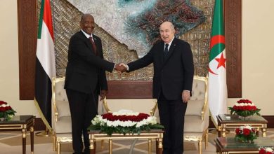 البرهان وتبون يجريان جلسة مباحثات ثنائية 2 المسار نيوز البرهان وتبون يجريان جلسة مباحثات ثنائية
