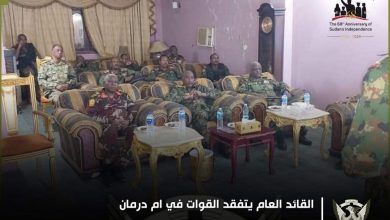 رئيس مجلس السيادة القائد العام يتفقد القوات في أمدرمان 2 المسار نيوز رئيس مجلس السيادة القائد العام يتفقد القوات في أمدرمان