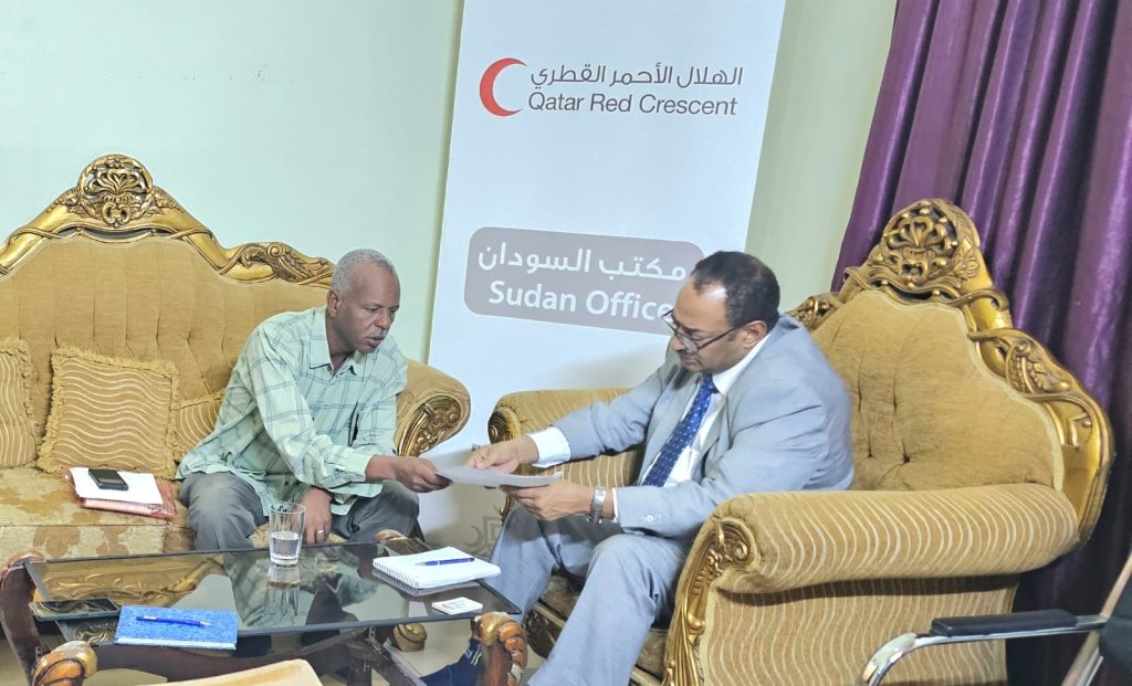الهلال الأحمر القطري يبحث الوضع الإنساني في ولاية الجزيرة ويؤكد التزامه بتقديم المساعدة للمتضررين بالولاية 1 المسار نيوز الهلال الأحمر القطري يبحث الوضع الإنساني في ولاية الجزيرة ويؤكد التزامه بتقديم المساعدة للمتضررين بالولاية