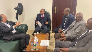 جعفر الميرغني يطلع السفير الهولندي على جهود الحزب الاتحادي الأصل لحل الازمة في السودان 5 المسار نيوز جعفر الميرغني يطلع السفير الهولندي على جهود الحزب الاتحادي الأصل لحل الازمة في السودان