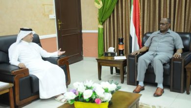 السفير القطري يبحث مع والي البحر الأحمر تخفيف أعباء المعيشة على المواطنين والنازحين في شهر رمضان 6 المسار نيوز السفير القطري يبحث مع والي البحر الأحمر تخفيف أعباء المعيشة على المواطنين والنازحين في شهر رمضان