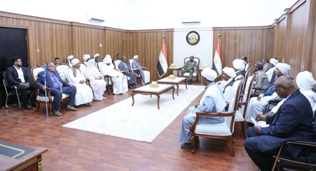 رئيس مجلس السيادة القائد العام للقوات المسلحة يلتقي وفد الحزب الإتحادي الديمقراطي الأصل 1 المسار نيوز رئيس مجلس السيادة القائد العام للقوات المسلحة يلتقي وفد الحزب الإتحادي الديمقراطي الأصل